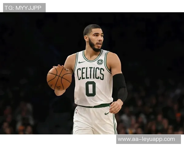 塔图姆热爱家乡与波士顿积极投身社区公益事业传递温暖 塔图姆热爱家乡与波士顿积极投身社区公益事业传递温暖